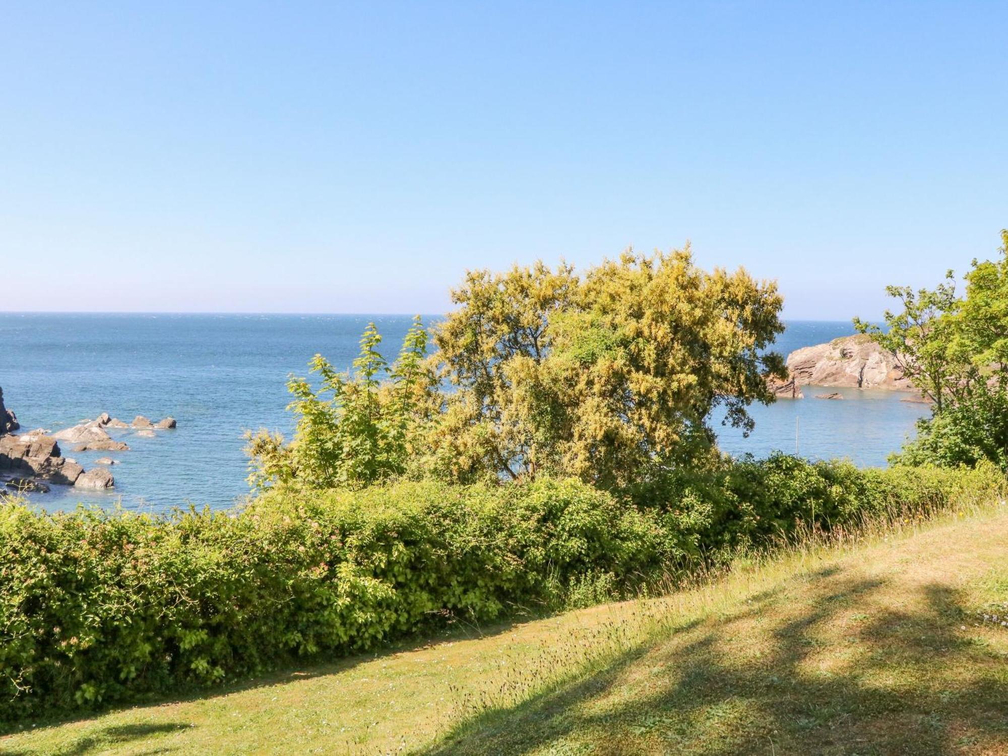 Villa Ochenta Combe Martin Exterior foto